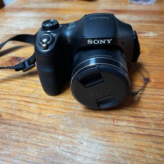 OPORTUNIDAD! Cámara Sony Cyber-shot DSC-H300 Negra