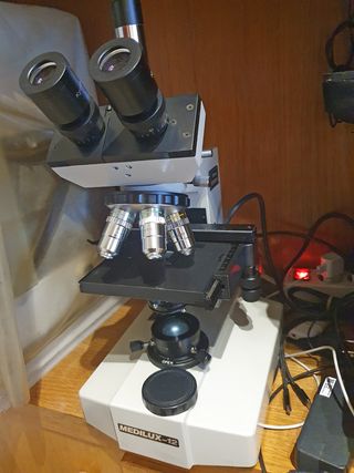 Microscopio Profesional Kyowa Medilux-12 83-483D