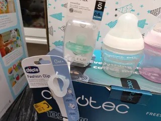 Pack Biberones y Chupete Chicco Suavinex