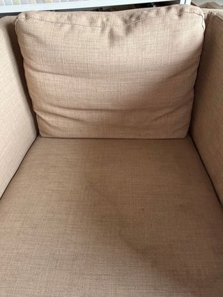 Butaca IKEA cuadrada patas metálicas