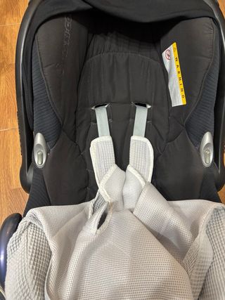 Cuco Maxi-Cosi + Family Fix ISOFIX