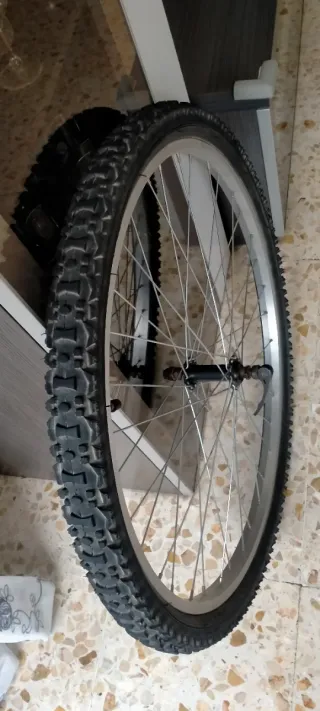 Rueda Bici 26 Delantera