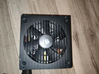 Fuente Alimentación Corsair TX750 80 Bronce