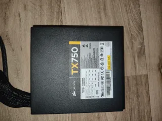 Fuente Alimentación Corsair TX750 80 Bronce