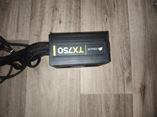 Fuente Alimentación Corsair TX750 80 Bronce