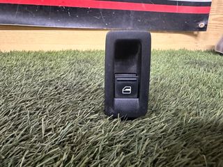 MANDO-SENSOR-MOTOR TAPA VOLKSWAGEN TOURAN 1T2