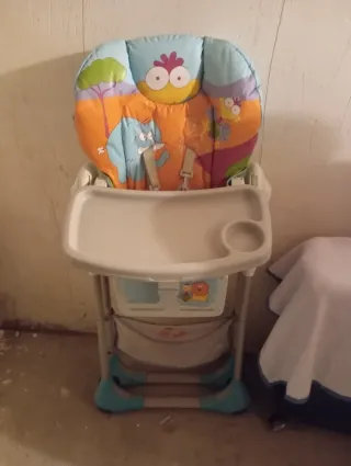 Trona infantil para comer