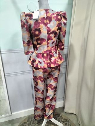 Conjunto pantalón invitada