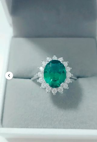 Anillo Esmeralda natural Ovalada plata 925