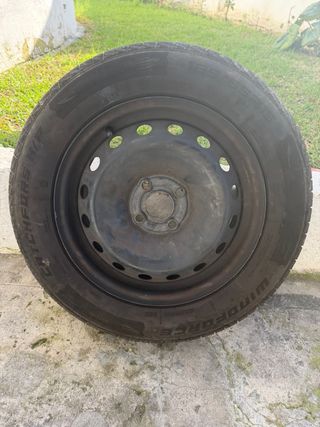 Rueda completa 185/65R15 con menos de 1000km