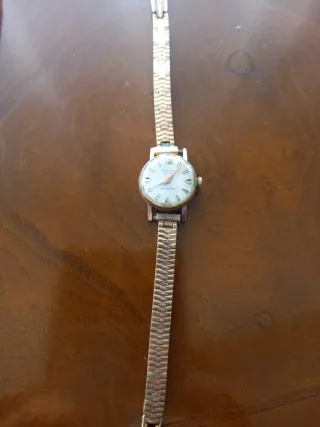 Reloj Festina Mujer Dorado y Blanco.vintage.
