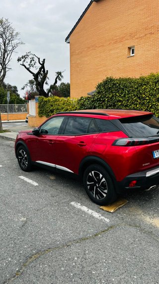 Peugeot 2008 2021
