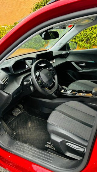 Peugeot 2008 2021