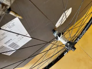 Ruedas DT Swiss M1700