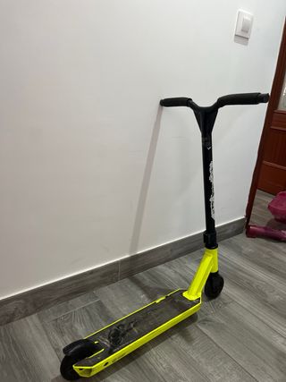 Patinete Oxelo Amarillo