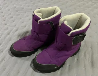 Botas de neve Decathlon Quechua tam 33