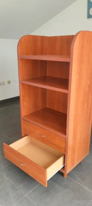 Mueble cajonera de madera