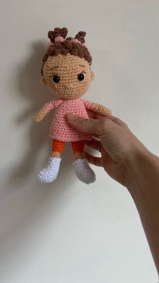Muñeca crochet Nina