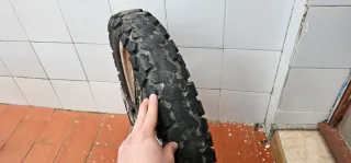 Rueda Trasera Moto con Disco y Piñón