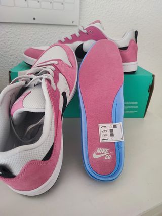 Nike SB Alleyoop WMNS Talla 42.5 Rosa