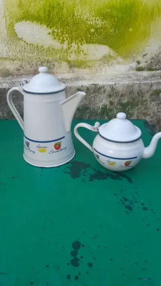 Set 2 teiere vintage smaltate