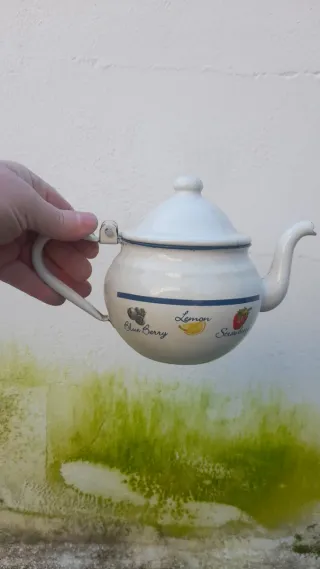 Set 2 teiere vintage smaltate