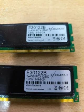 2 Módulos RAM DDR3 PC3-12800 2x4GB Exceleram