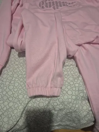 Conjunto deportivo rosa Lacoste