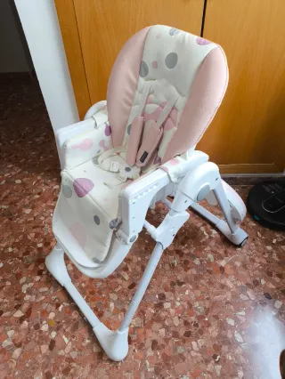 Trona de bebé kinderkraft abatible.