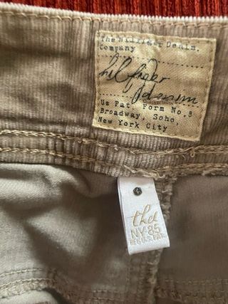 Pantalón denim micro pana Tommy Hilfiger beige