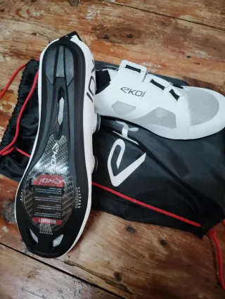 Zapatillas Ciclismo Ekoi Blancas Boa