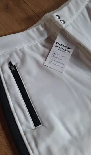 Pantalón de nieve Calzedonia blanco y negro