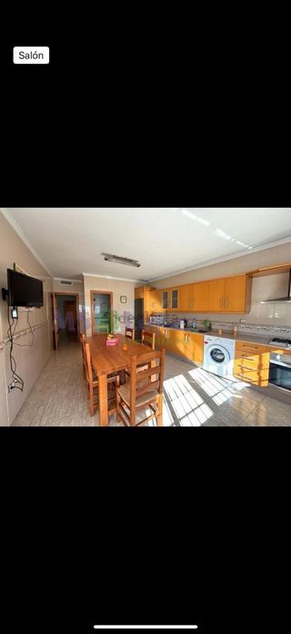 Se vende cocina de tablero marino