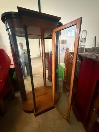Vitrina Valenti Madera y Cristal Curva