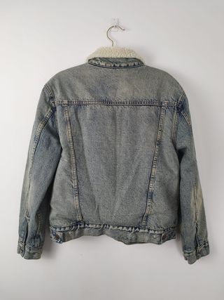 Chaqueta Levi's Premium Sherpa Trucker - NUEVA con