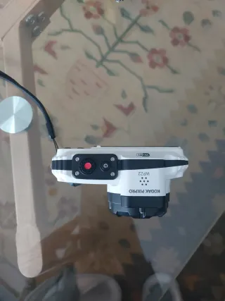 Cámara Digital Kodak Pixpro WPZ2 Blanca