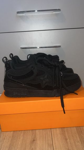 Scarpe nuove taglia 43