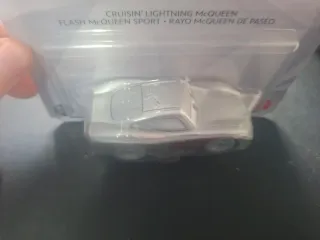 Cars Rayo McQueen Edición Disney 100