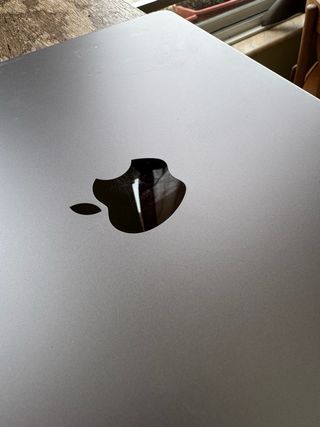 MacBook Pro 14” (2021) M1 Pro 16gb