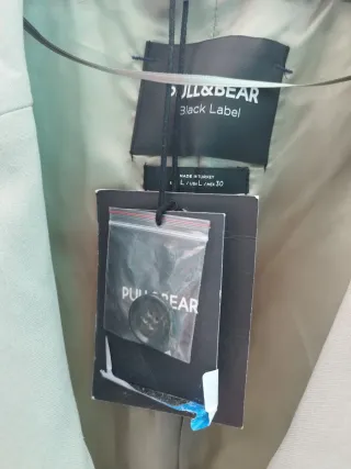 Blazer Pull and Bear de color caqui