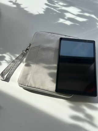 Tablet Nero con custodia