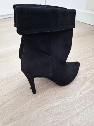 Botines tacón negros Stradivarius