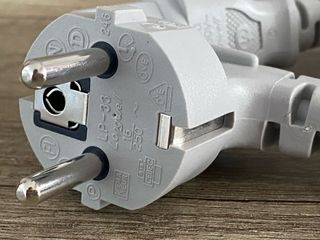 Cable de alimentación gris