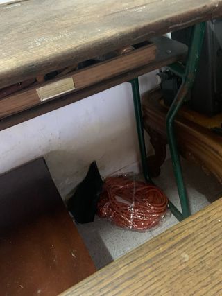 Pupitres escolares de madera