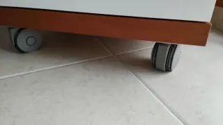 Mesilla 2 cajones con ruedas