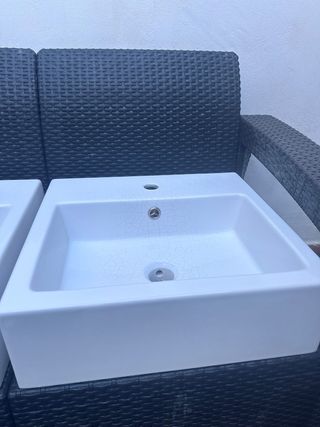 Dos picas de baño cuadradas Flaminia