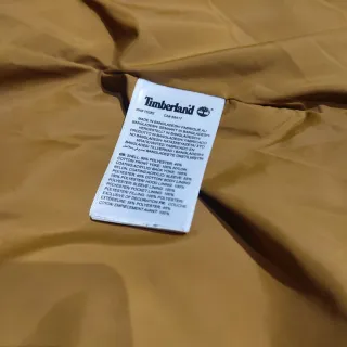 Plumón Timberland a estrenar