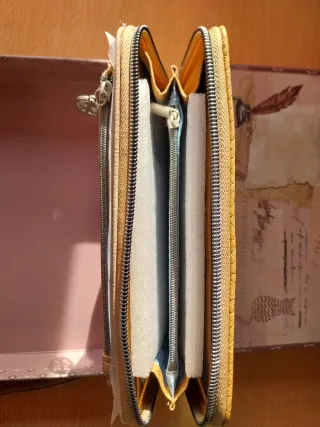 Cartera Sweet Candy Beige con Bordados