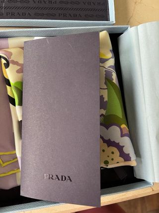 Pañuelo Seda Prada Mujer Flores Mariposa