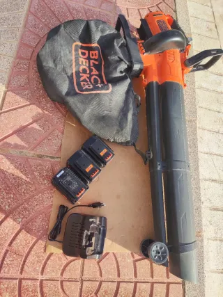 Soplador Aspirador Black+Decker 40V